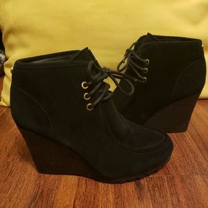 Michael Kors black wedges